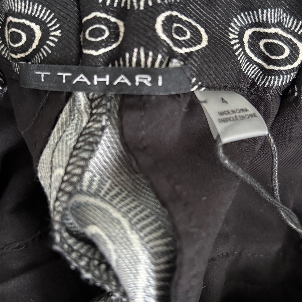 T Tahari printed wide leg pants - Picture 7 of 9